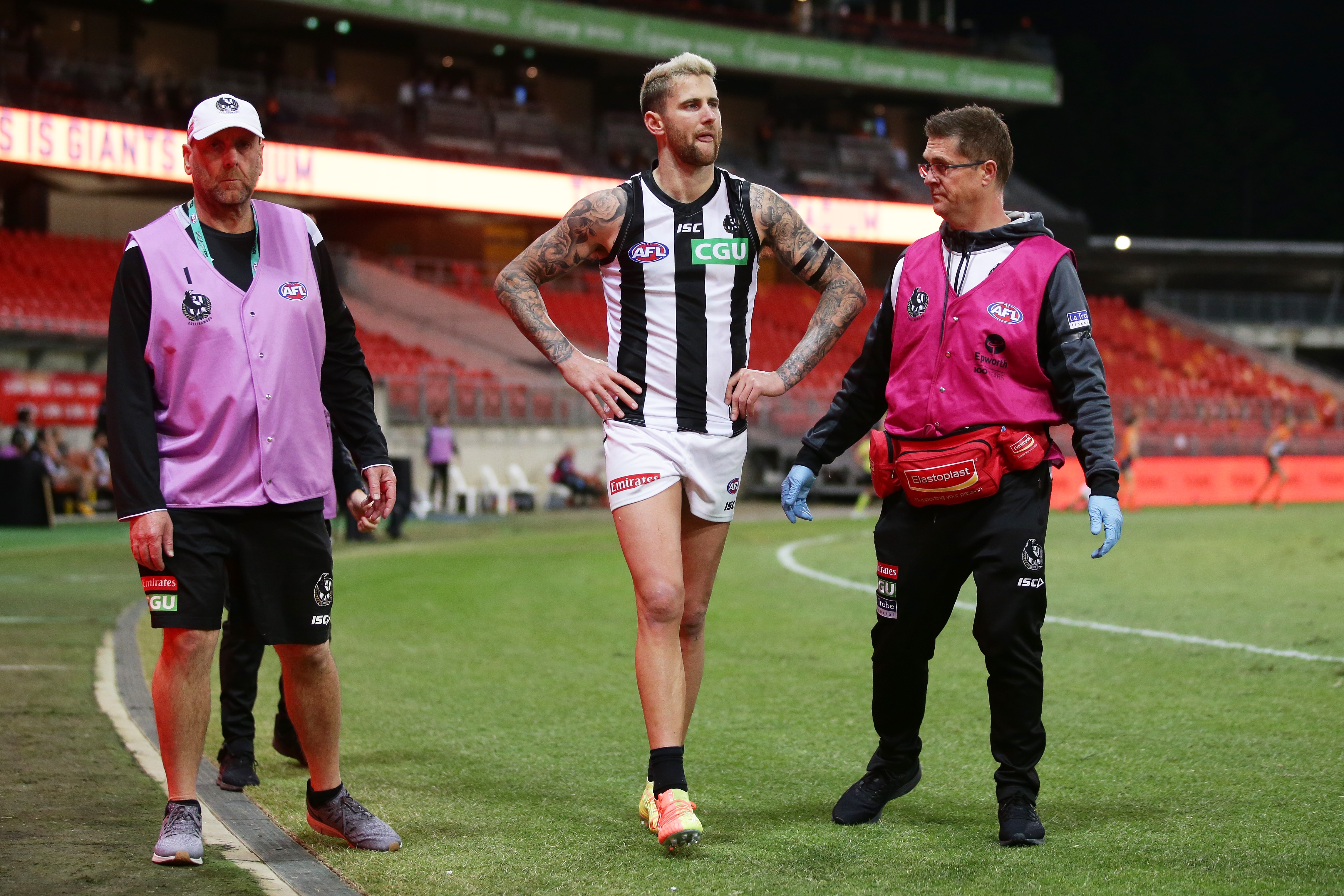 UPDATE: Howe ruptures PCL