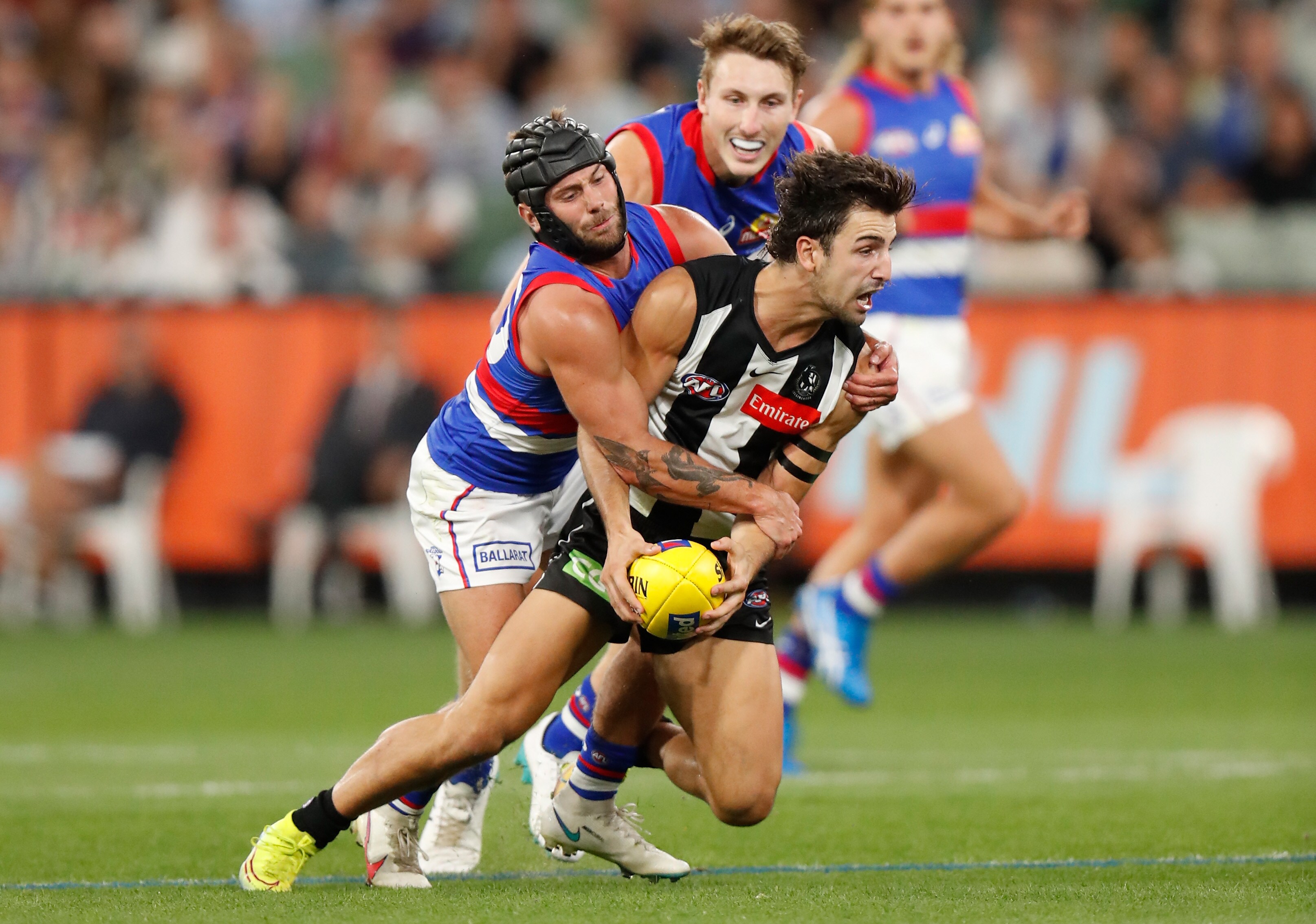 Match Report: Dogs defeat in season opener